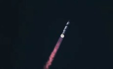美国太空探索技术公司重型运载火箭“星舰”进行第六次试飞
