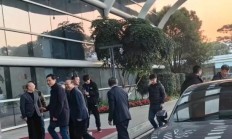 雷军到访宁德时代，和曾毓群谈一个“小生意”